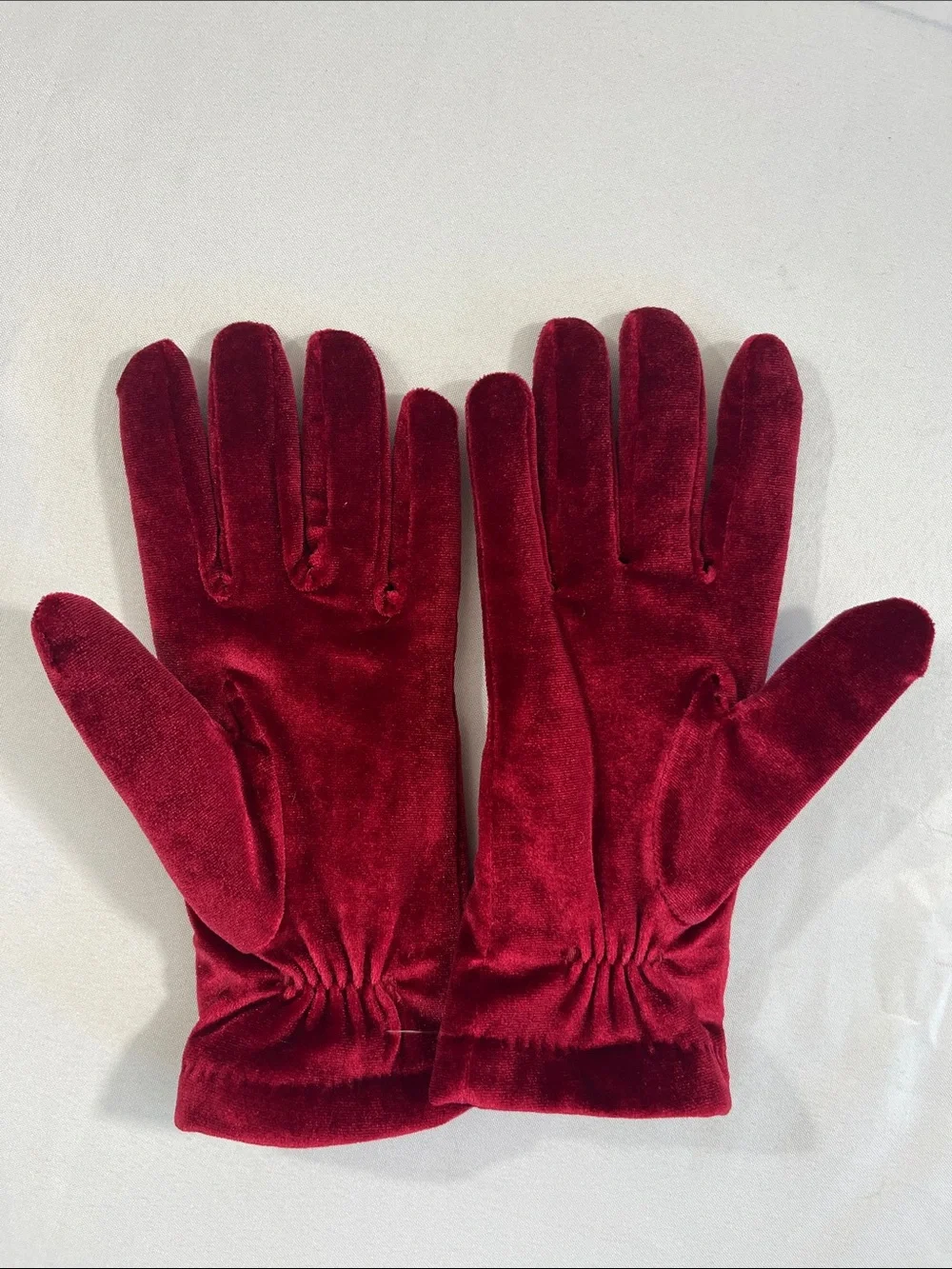 Cejon Velvet Gloves in Wine Red Thinsulate Lining One Size